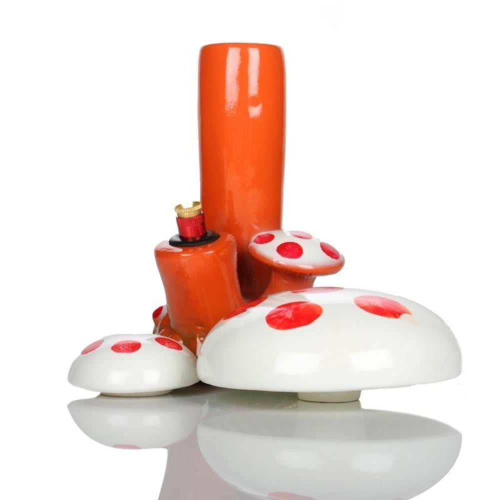 Agung - 23cm Stealth Mushie Ceramic Bong - White/Red open
