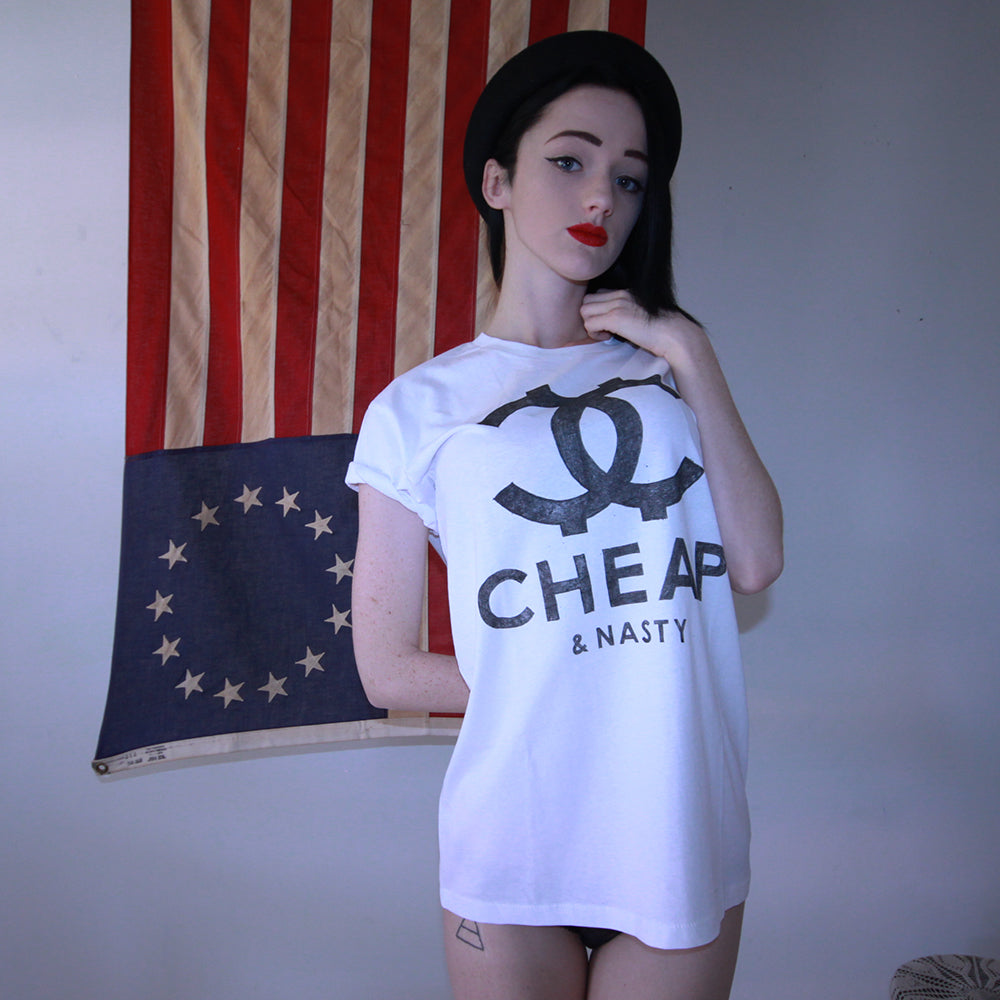 Amiete - Cheap and Nasty - White T-shirt lifestlye