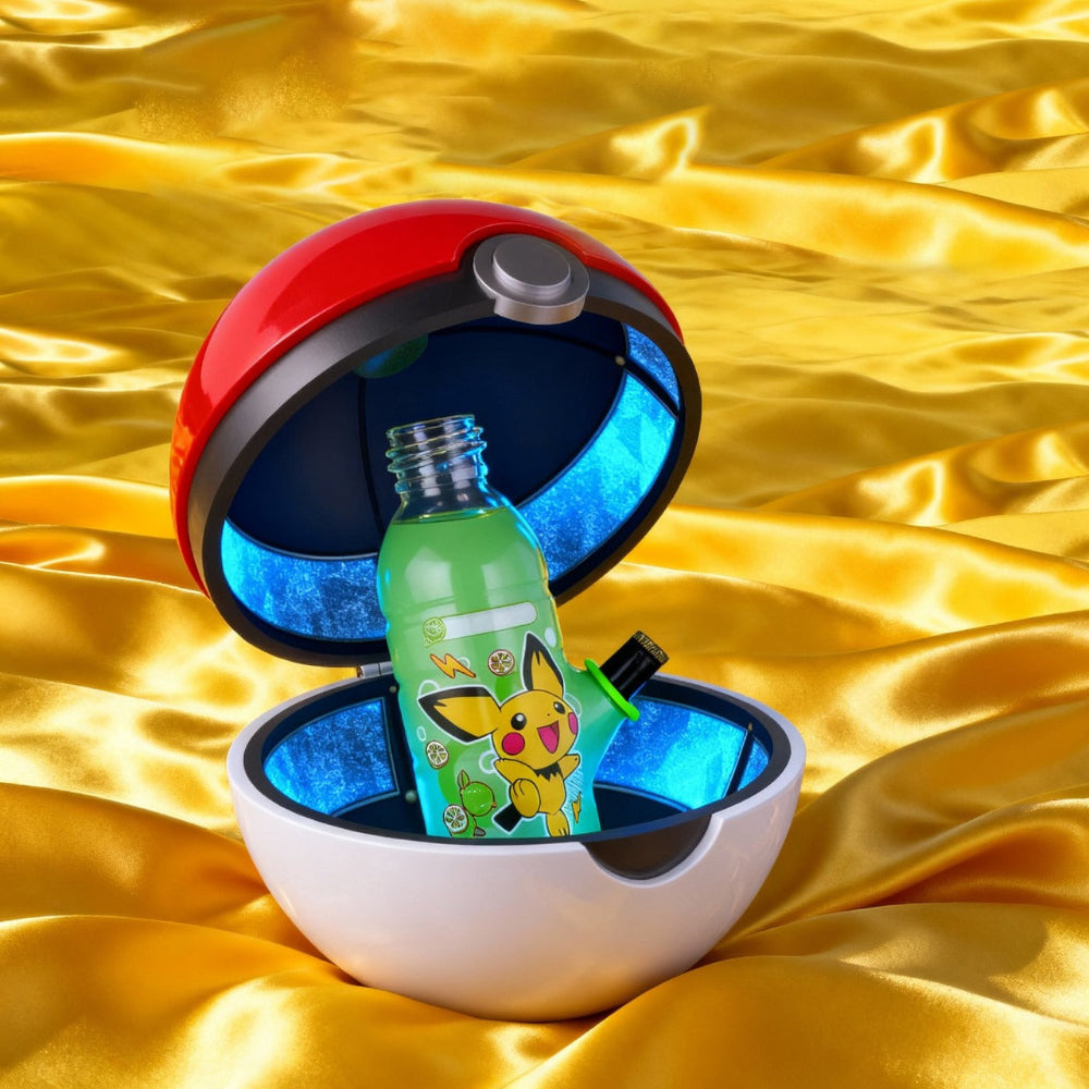 BW - Mini Pikachu Bottle Bong 17.5cm - Green pokeball