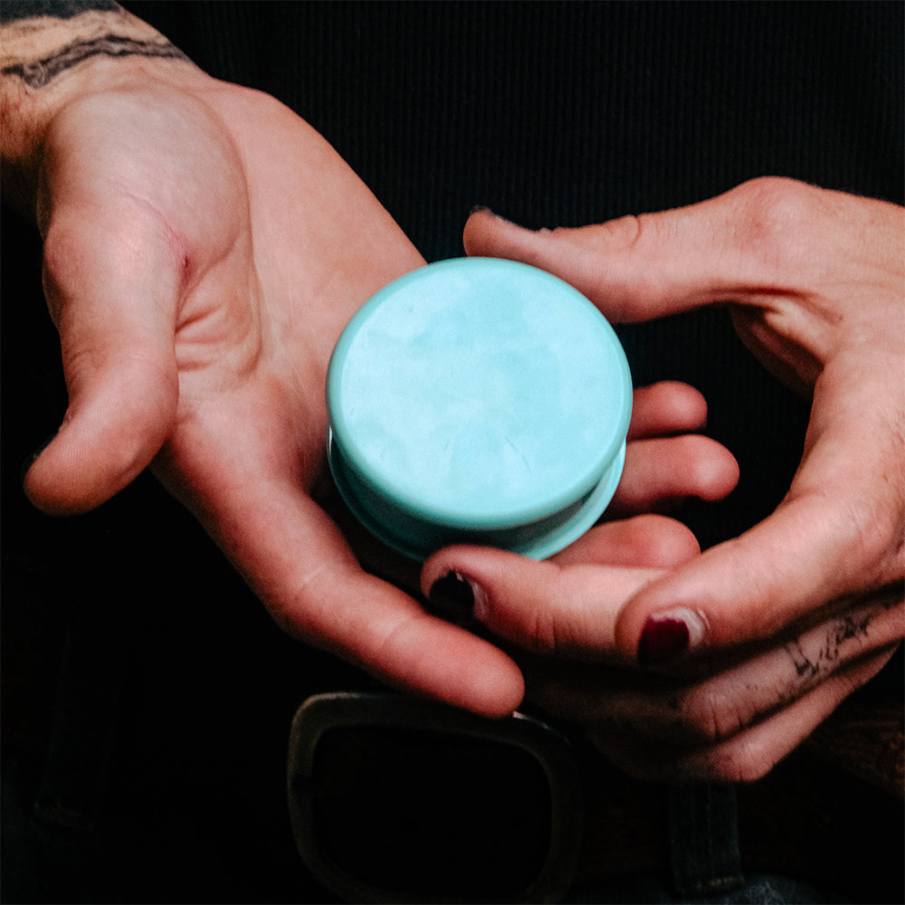 Plastic Herb Grinder Round - Teal