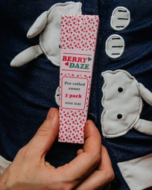 Bong Warehouse Berry Daze King Sized Pre Rolled Cones - 3 Packs