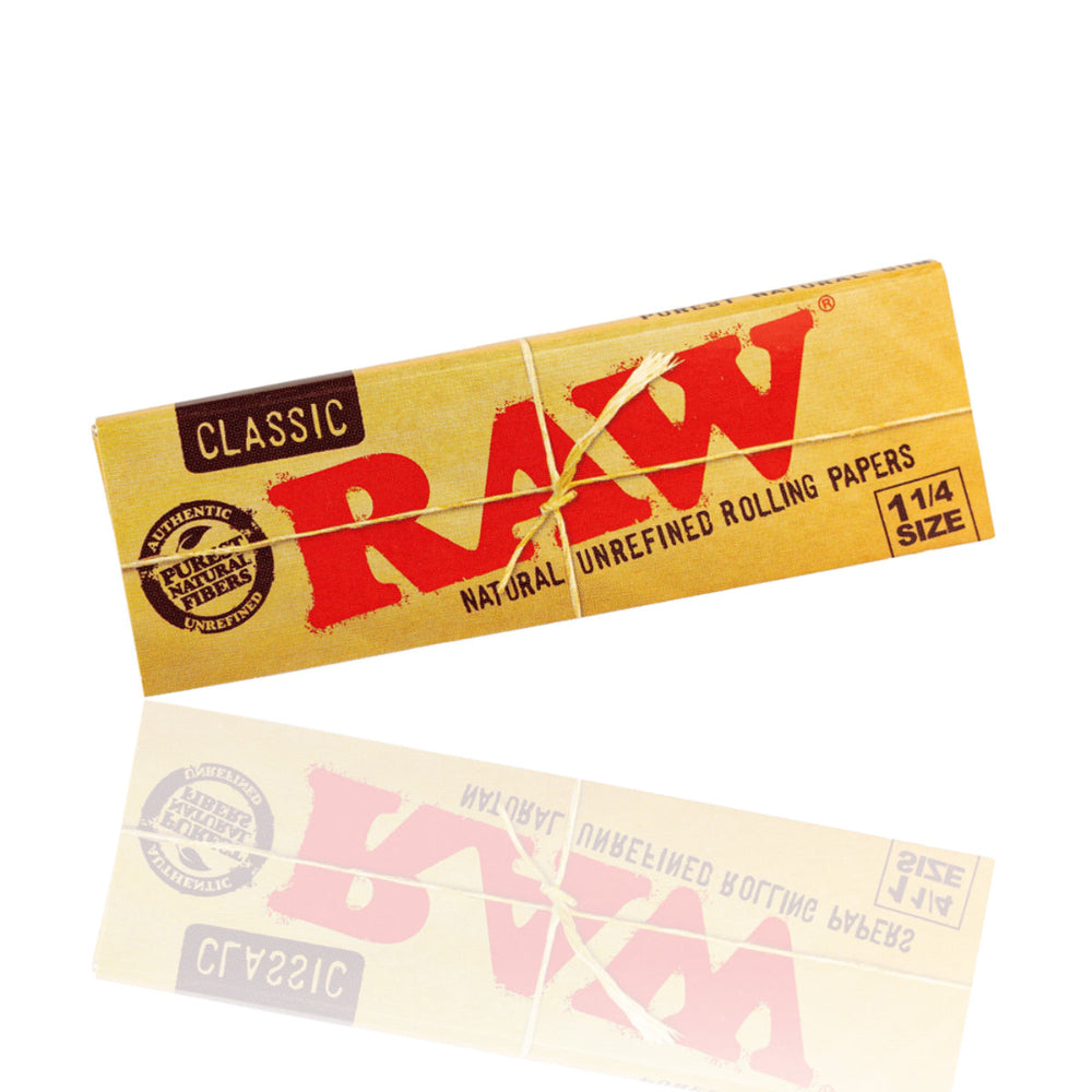 RAW - Classic 1 1/4 Size Rolling Papers | Bong Warehouse